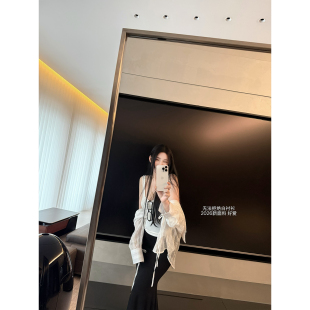 CHANGE MISS 轻薄透气独特褶皱松弛感气质显瘦衬衫 涩谷白月光