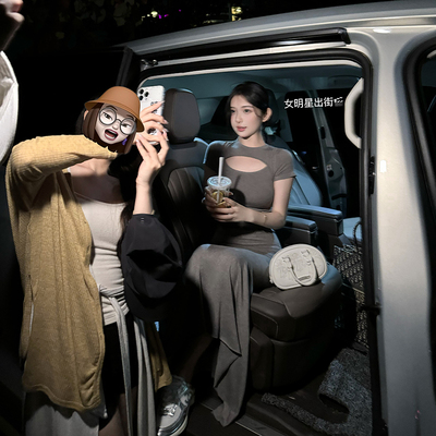 2024春镂空挖洞套装海岛美人鱼