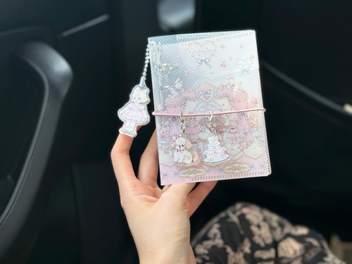 Pink berry原创设计古董女孩M5斜纹活页壳pp材质 二折手帐小卡本