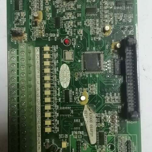 可维修变频器PI7000大功率驱动板 7KLCB.V4 原议价