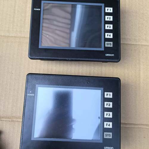 可维修欧姆龙 NT5Z-ST121B-EC 触摸屏，议价
