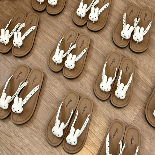 新款ins风可爱米菲兔爆款甜美少女心卡通可拆卸鞋饰配件百搭装饰