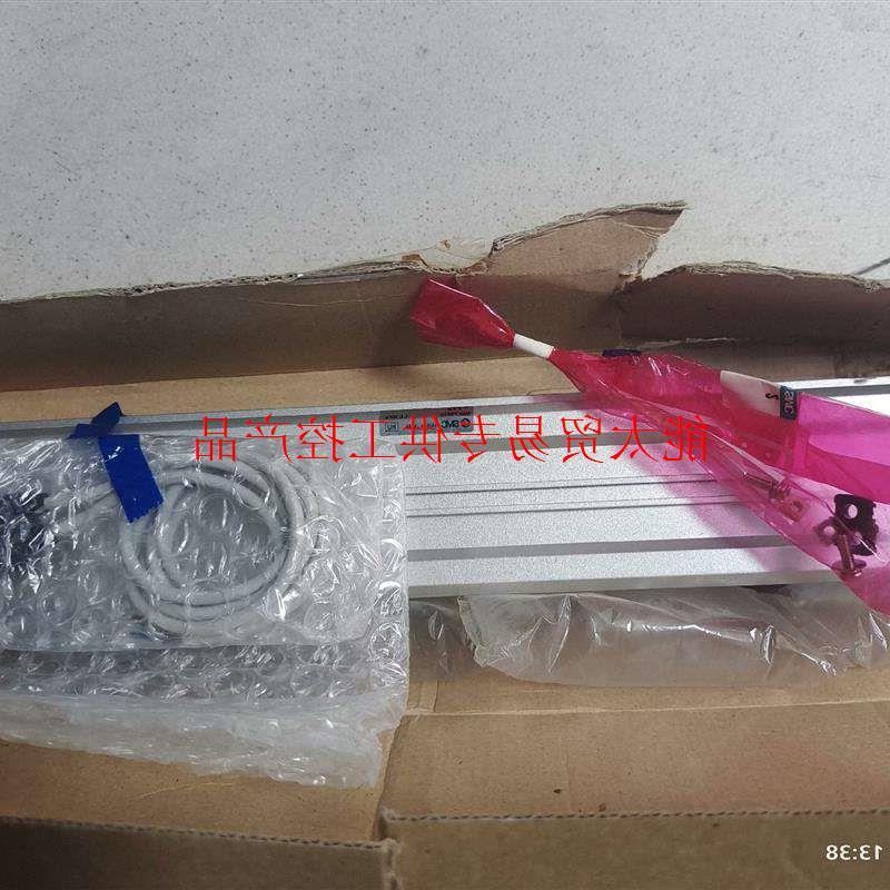 议价气缸:CDQ2A40-250DCM -F79