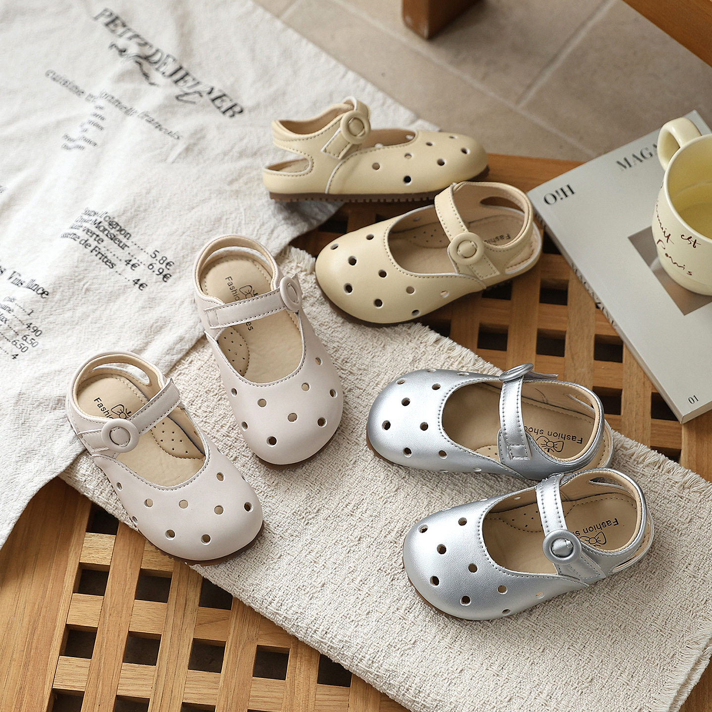 ins淑女风包头公主凉鞋2026夏季新款韩版女童玛丽珍洞洞鞋配裙子