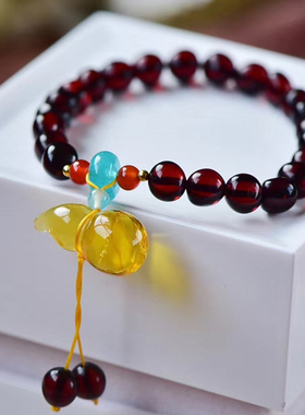 葫芦血珀深红色手串天然蜜蜡