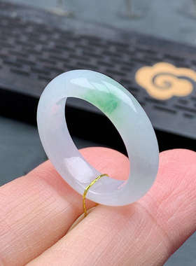 15-16号缅甸天然A货翡翠T690 内径17.7mm 奶白底飘绿花戒指白底青