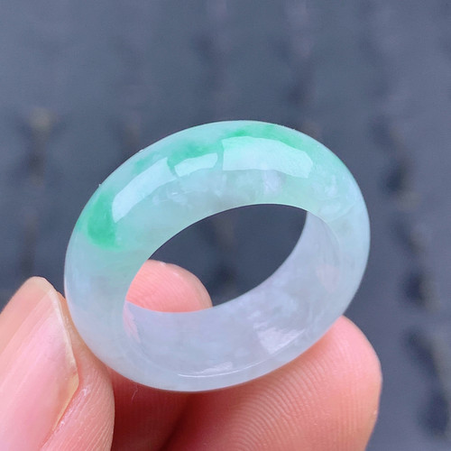 15号缅甸天然A货翡翠飘阳绿半山半水戒指内径17.7/7.9/3.6mm 499