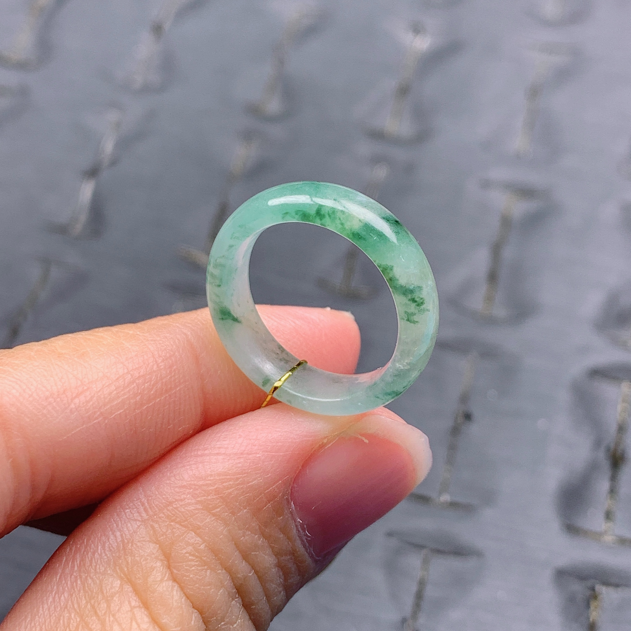 9号缅甸天然A货翡翠T622 内径15.5/5/2.7mm 飘花戒指