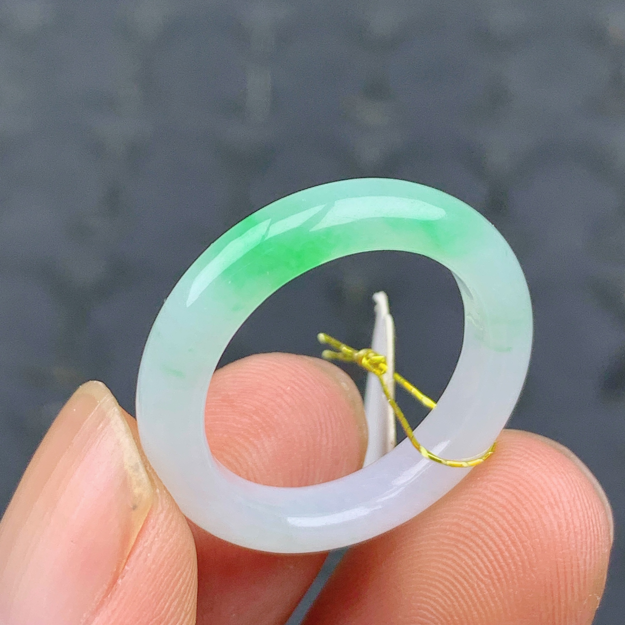 #18号缅甸天然A货18.5mm 飘阳绿翡翠戒指女玉戒男指环白底青 T232