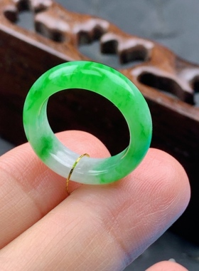 9号缅甸天然A货翡翠 T935内径15.4/5.7/3.2mm 阳绿戒指圆戒