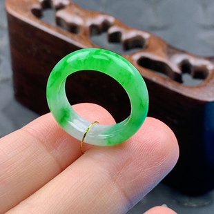 3.2mm 5.7 阳绿戒指圆戒 T935内径15.4 9号缅甸天然A货翡翠