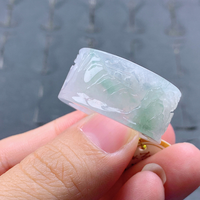 25-26号缅甸天然A货翡翠 内径21.3mm 飘绿山水扳指戒指雕刻 T412