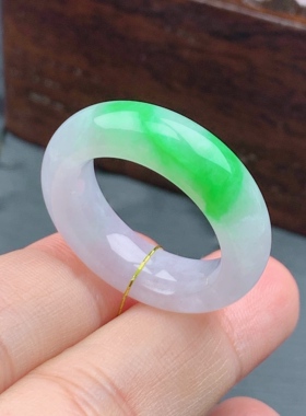18号缅甸天然A货翡翠 T945 内径18.6/7.1/4.8mm 飘阳绿戒指圆戒