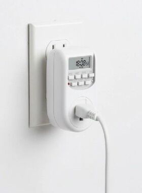 Timer Socket Supporting 1875W Power for Air Conditioners