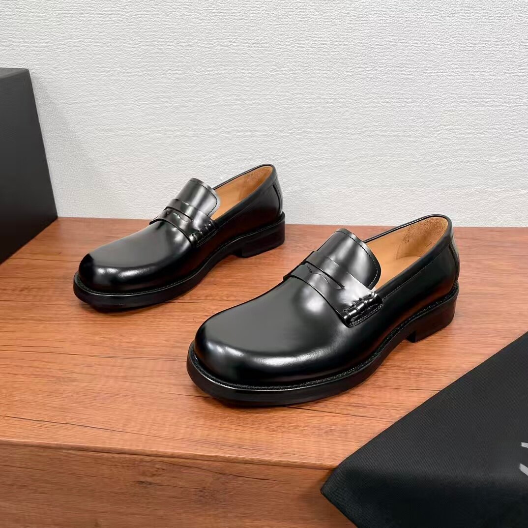 英伦风男士真皮乐福鞋一脚蹬商务休闲百搭黑色皮鞋男圆头纯色男鞋