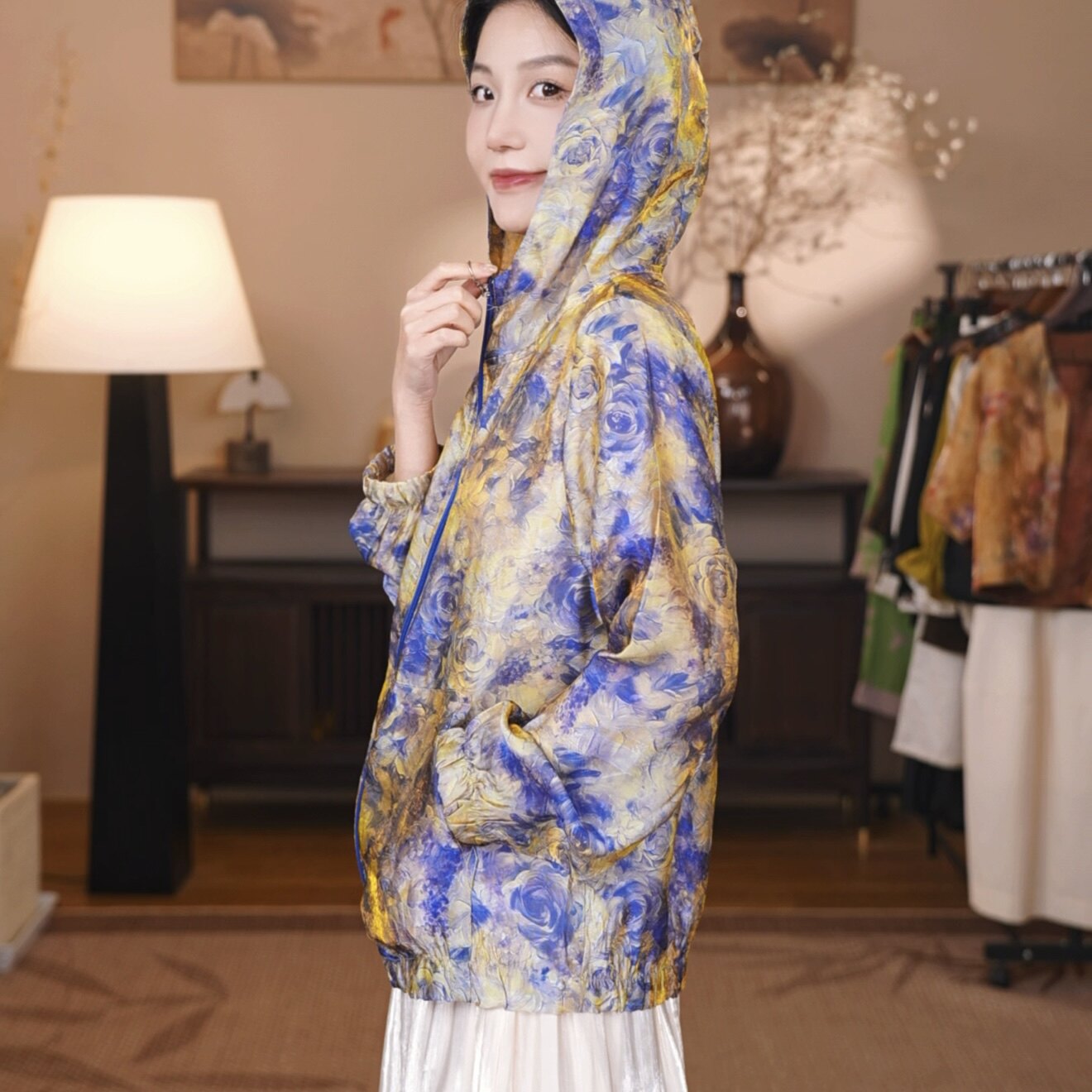 【玫瑰-防晒衣】新中式国风浮光锦提花减龄连帽休闲外套（AB085）