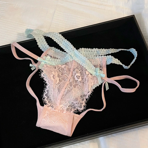少女性感心机交叉蝴蝶结细带低腰T裤辣妹镂空蕾丝内裤新款女士