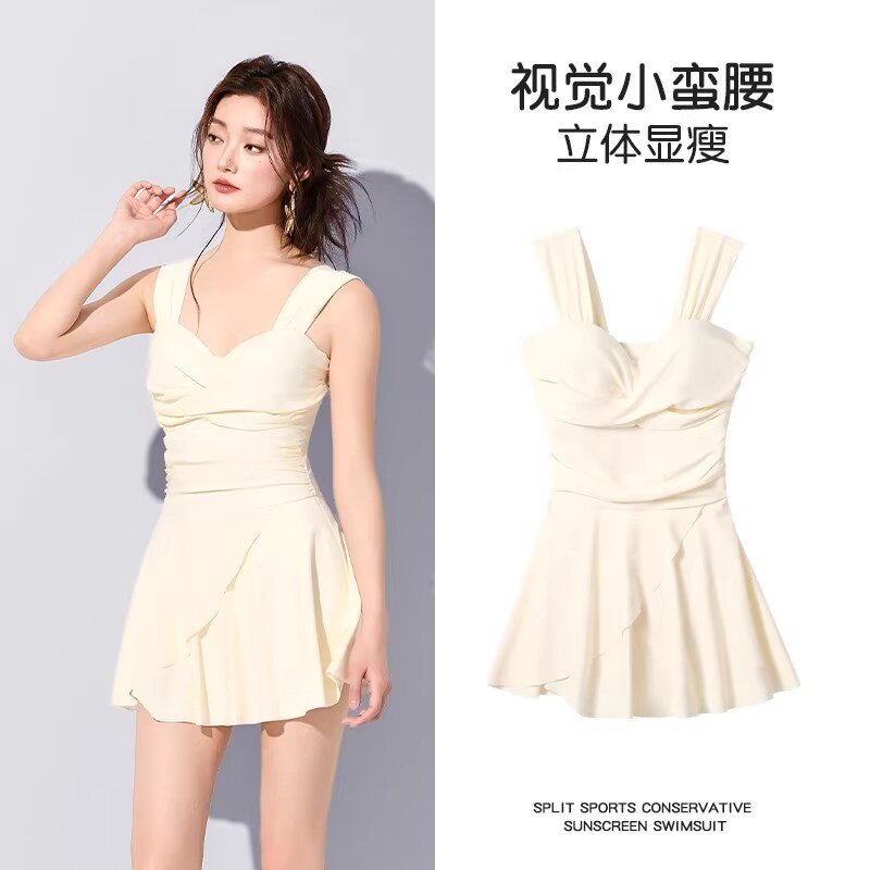 泳衣女新款连体纯色裙式带钢圈聚拢保守显瘦学生小清新泡温泉泳装