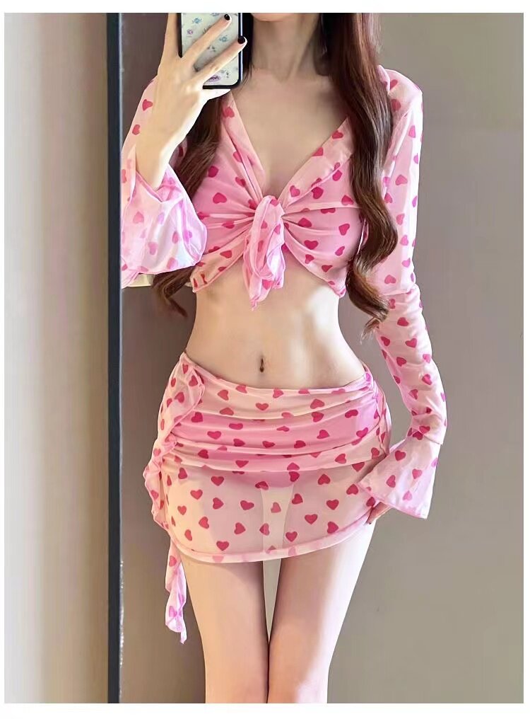 2024新款夏粉花少女四件套辣妹泳衣女分体绑带比基尼纯欲温泉度假