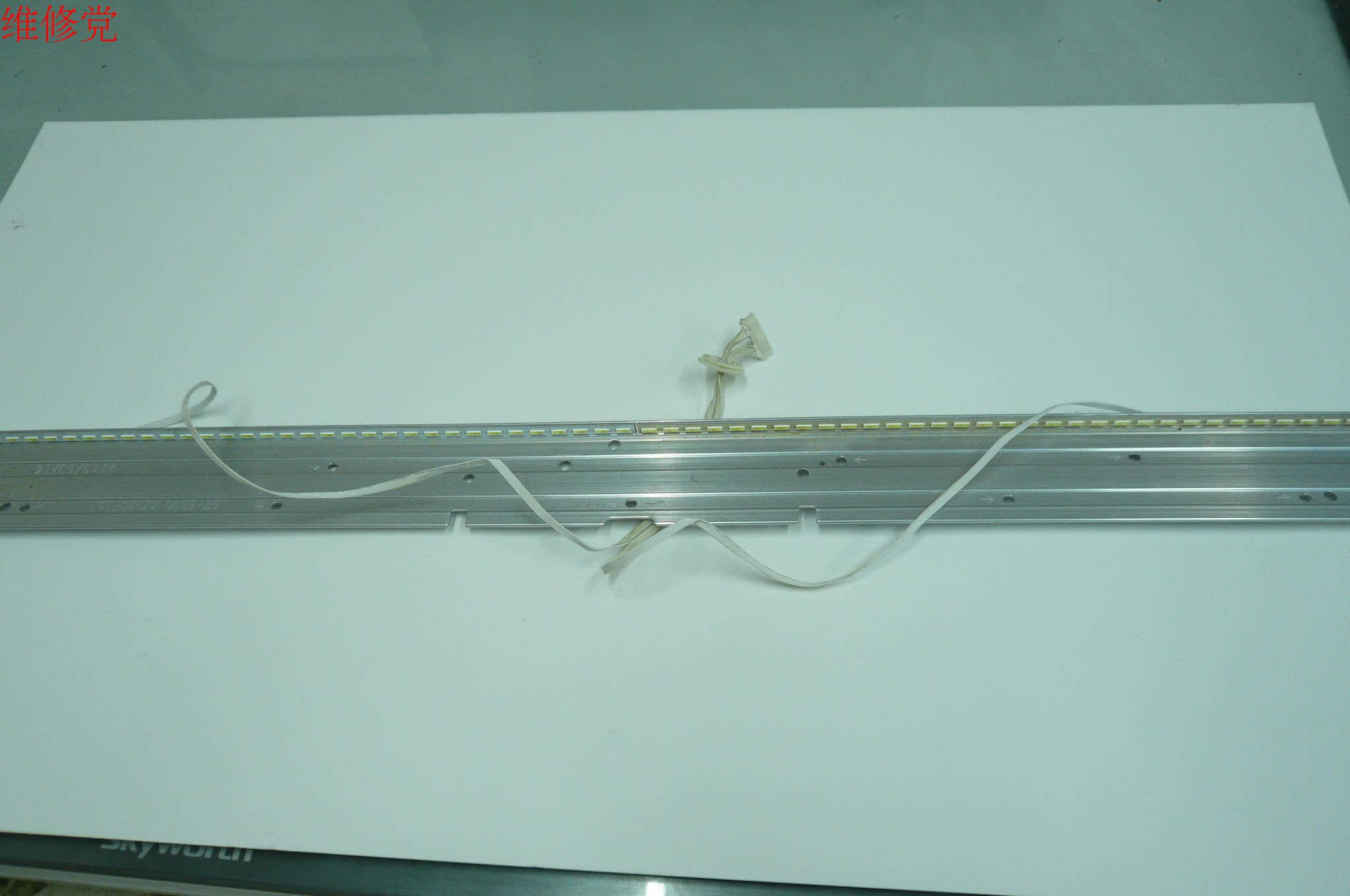 原装拆机创维 32E500E 灯条 E74739  GT-5300-AZ320E100 测好在类目 3C数码配件, 电子元器件市场, 电脑元件/零配件, 液晶/CRT配件中 - 来自Buy2taobao.com提供专业的淘宝代购服务