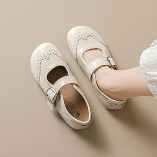 2026年新款韩版法式布洛克浅口一字带玛丽珍鞋女复古内增高单鞋女