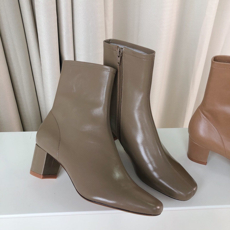 2022秋冬新款单层真牛皮方头粗跟经典百搭侧拉链时尚新款软底短靴