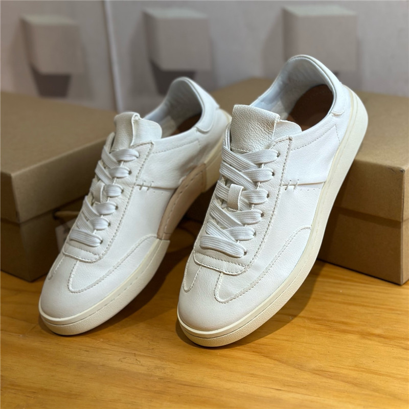 板鞋软底德训鞋轻便女鞋通勤时尚