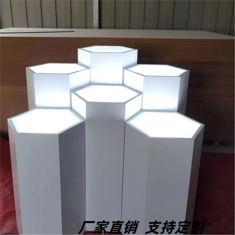 展示漆台托移动现货透明异图片