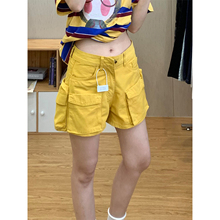 美式复古黄色多口袋工装短裤女夏季新款设计感小众阔腿牛仔超短裤