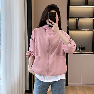 连帽短款外套女士夏季新款休闲防晒衣网衬双层透气冲锋衣上衣开衫