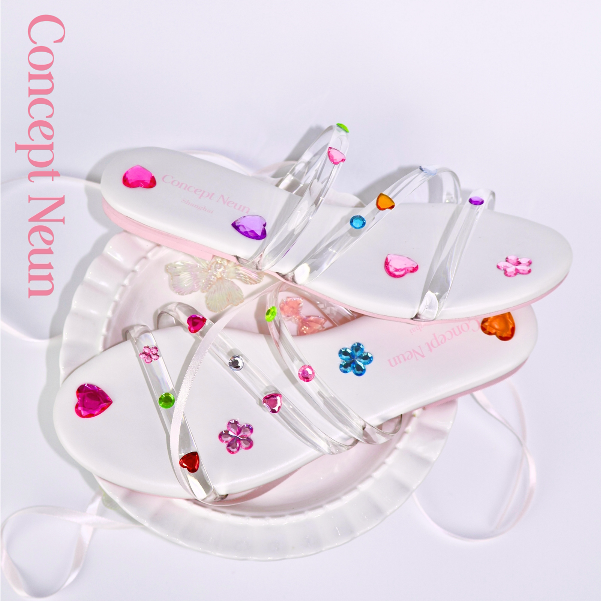 Concept Neun新品透明条带平底凉拖鞋舒适圆头甜美百搭女