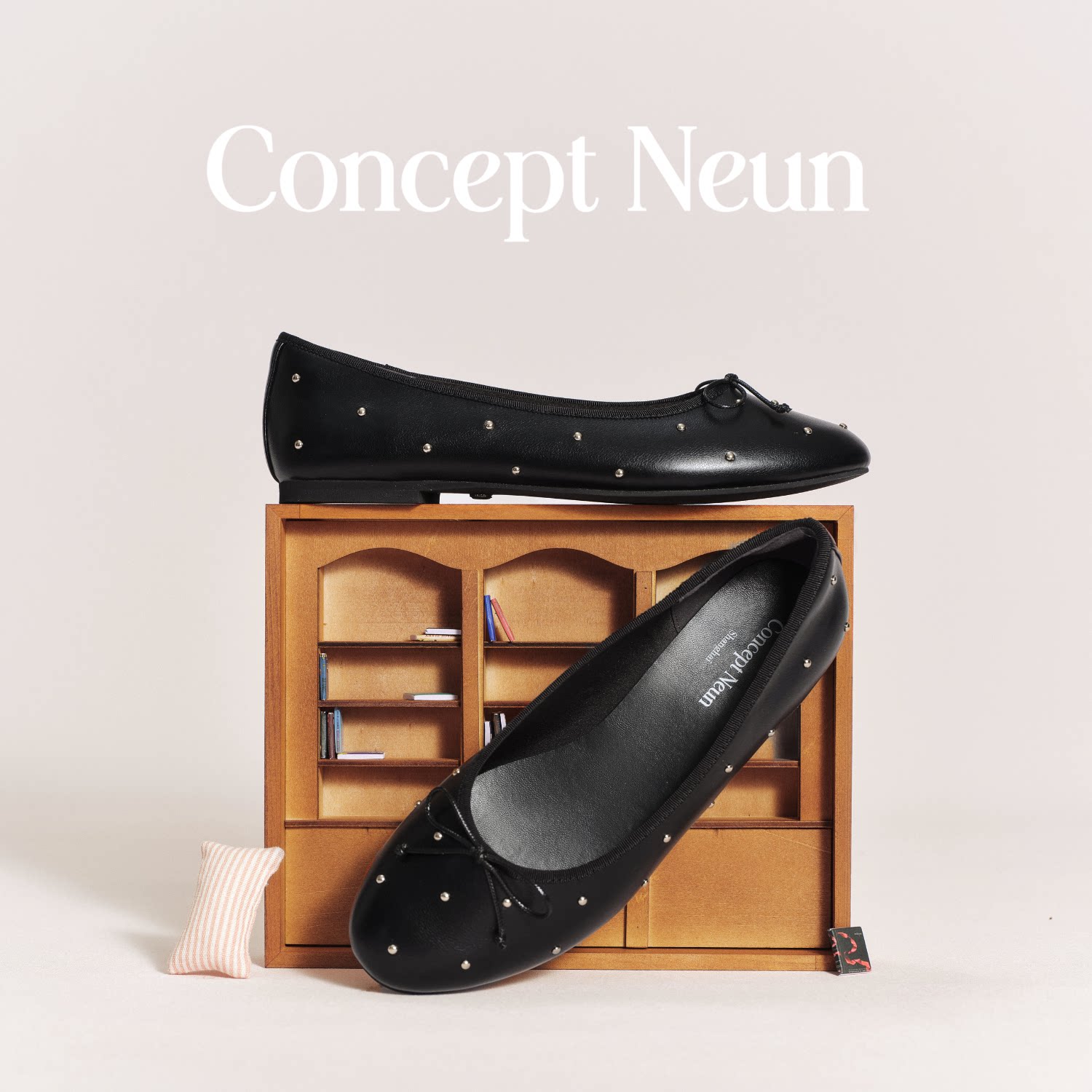 Concept Neun Every Girl's系列铆钉平底芭蕾鞋女