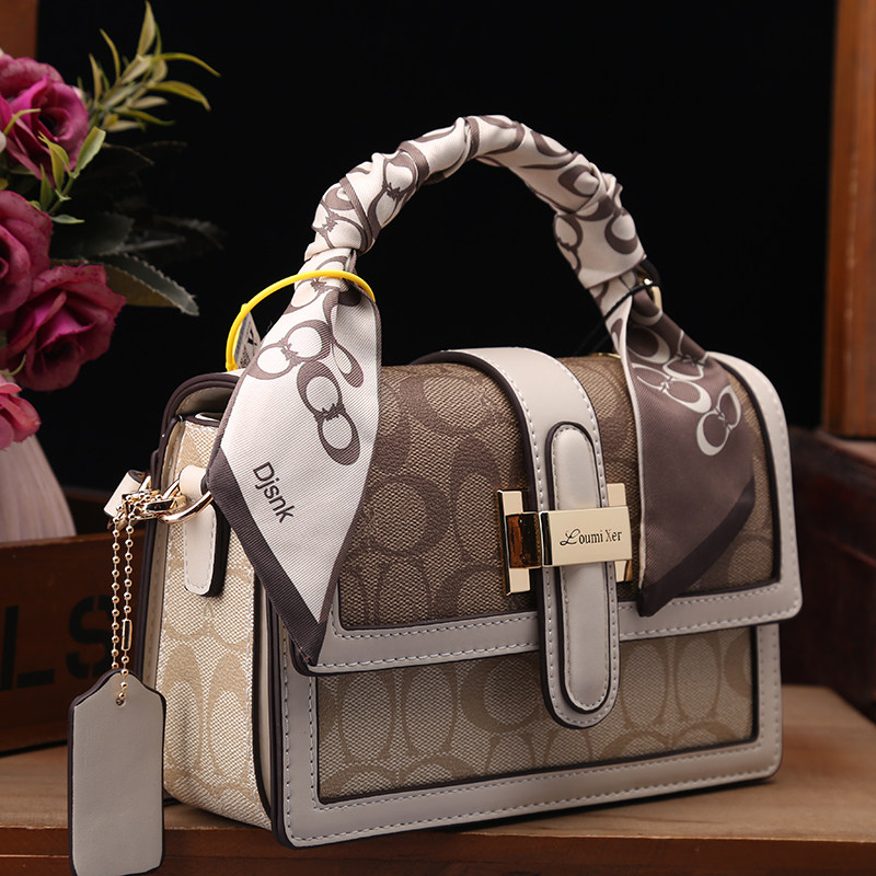 路易米希尔专柜正品女包真皮手提包2025新款时尚百搭高级感小方包,箱包皮具/热销女包/男包,小方包,淘宝优惠券,粉丝福利购,淘宝优惠卷