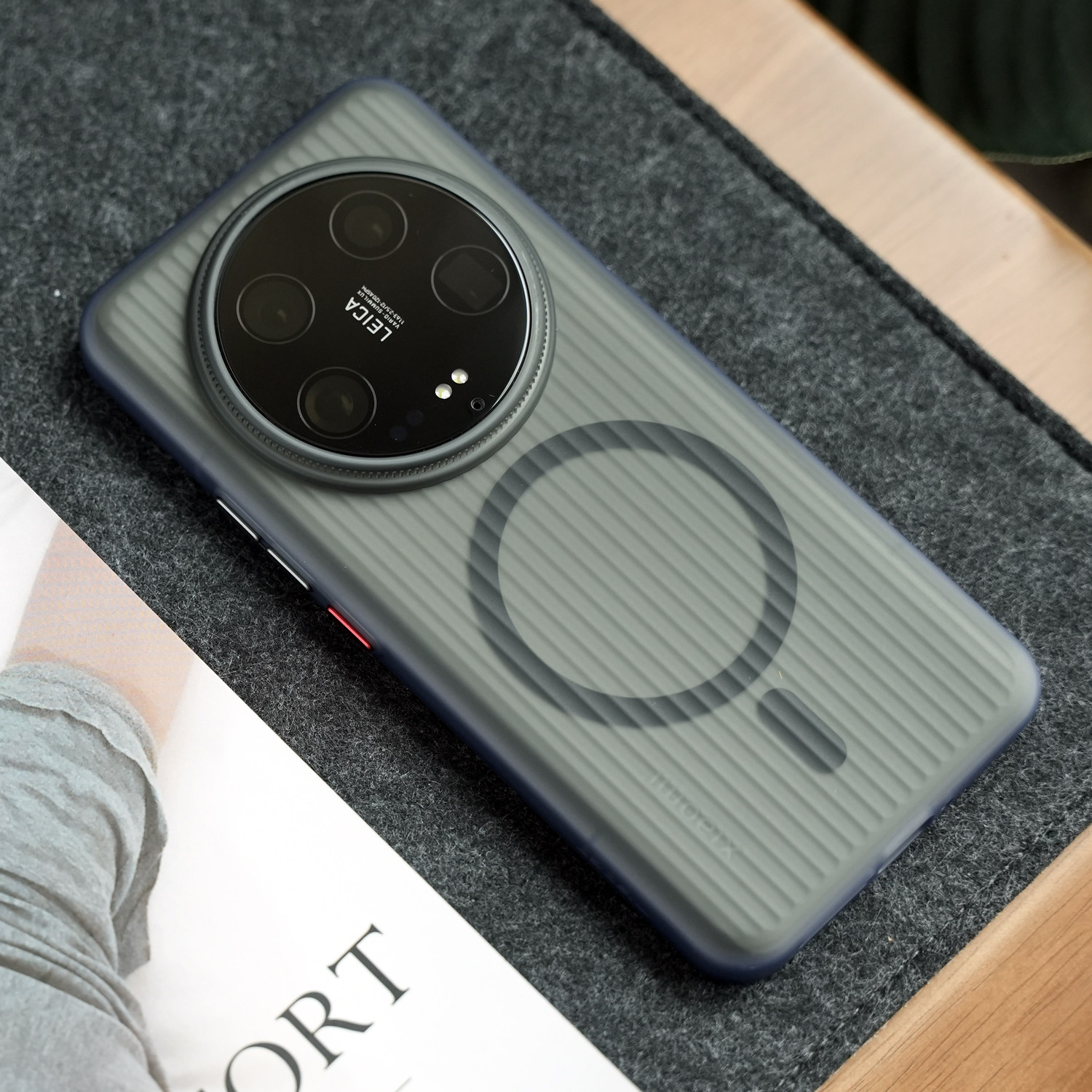 米斯登适用小米14Ultra肤感磨砂条纹手机壳瓦楞立体格纹全包防摔磁吸保护套透明光栅高级金属按键新款外壳潮p