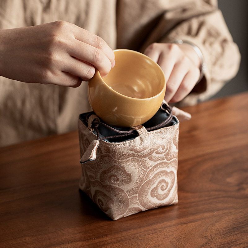 中式风茶道主人杯布艺便携包四方织锦抽绳刺绣布袋文玩糖果收纳袋