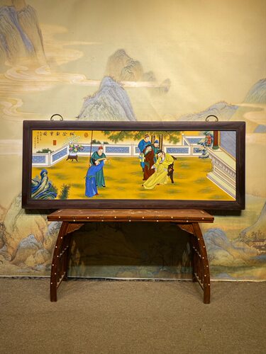 百分百纯手绘郎世宁作品红木镶瓷板画黄底粉彩人物故事图中堂挂屏