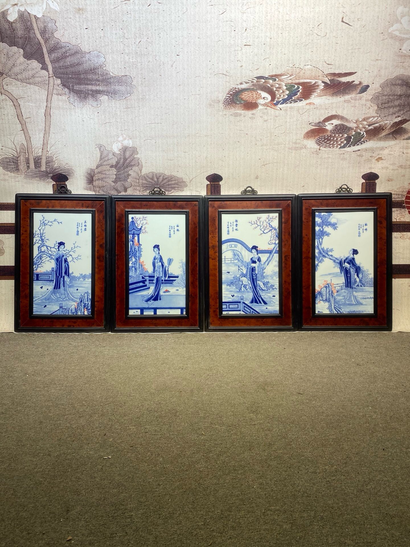 王步作品精品红木镶瓷板画青花人物四大美女挂屏名家纯手绘装饰画
