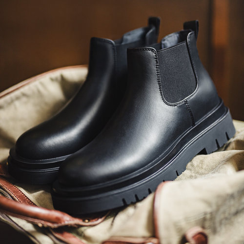 马登男款切尔西靴真皮