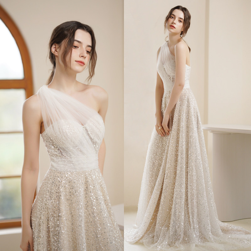 优罗莎原创实拍气质款单肩亮片时尚新娘婚纱敬酒服优雅晚宴礼服