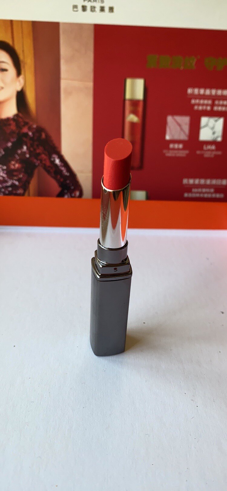 海外原单 唇膏 口红 红色 白色 粉色 白菜价 捡漏包邮