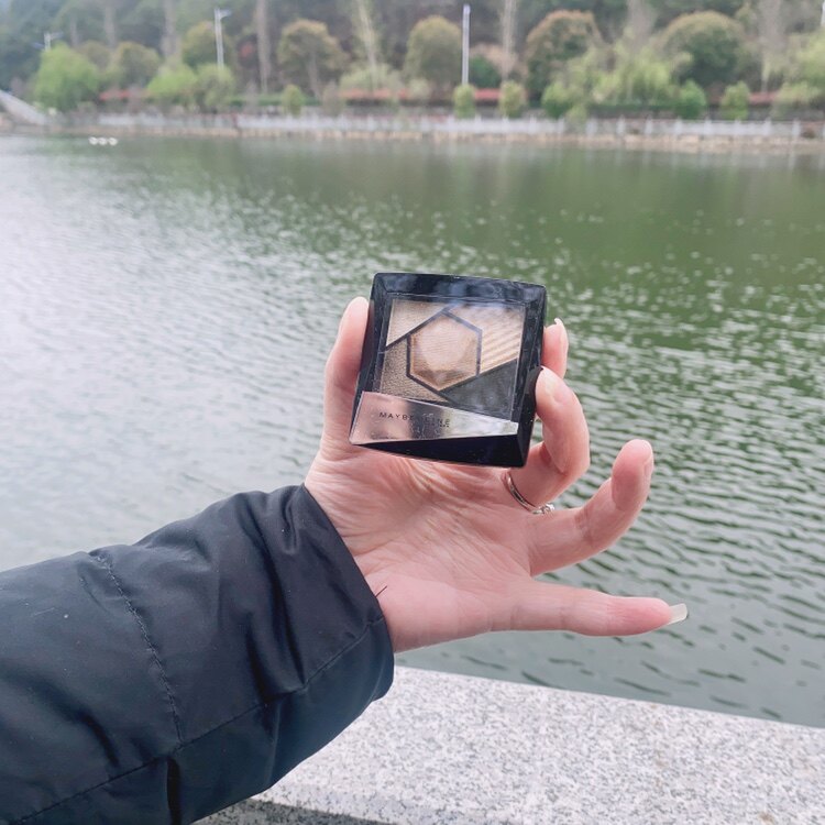 美宝莲绝色深邃眼影盘2.4g 五色持久防晕染易上手 01金棕 03粉紫