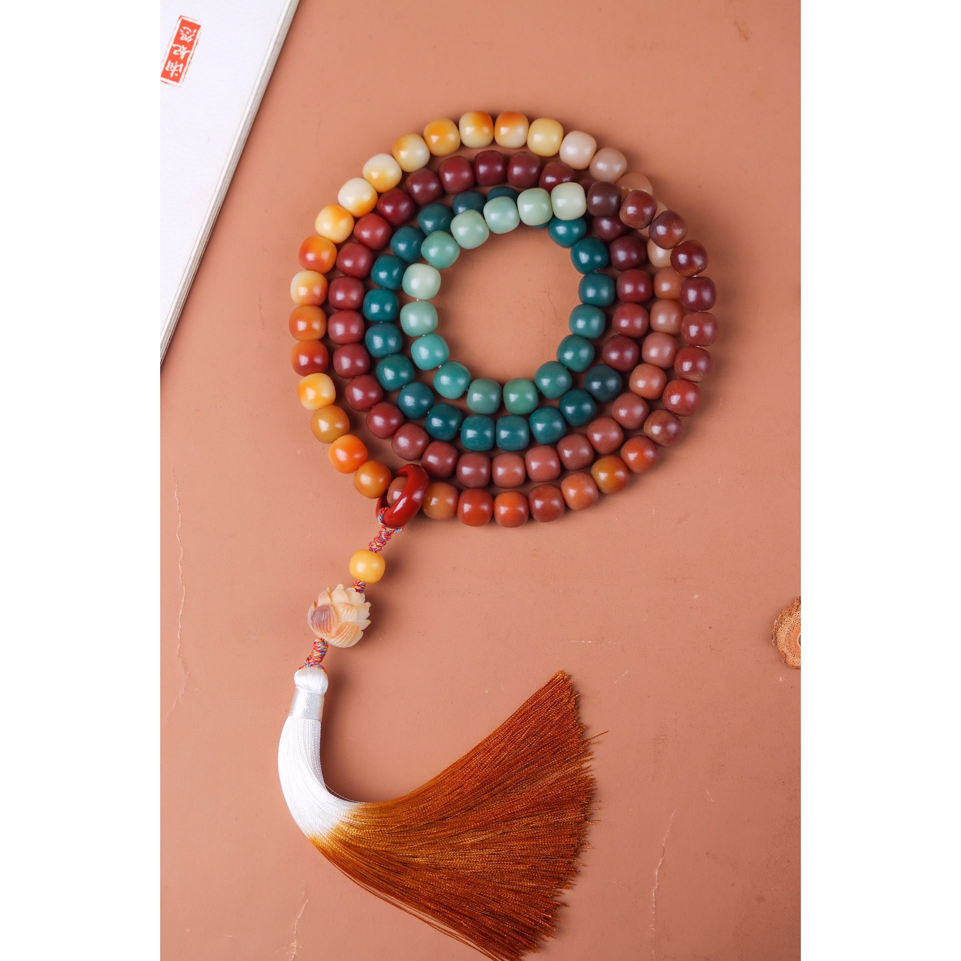 天然渐变菩提江南款搭绿檀木香囊吊坠白玉菩提根手串风化跑环流苏