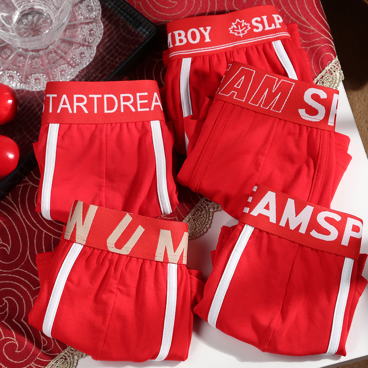 3条 大红色本命年内裤男属马纯棉四角裤宽松舒适个性平角裤头马年,女士内衣/男士内衣/家居服,男平角内裤,淘宝优惠券,粉丝福利购,淘宝优惠卷