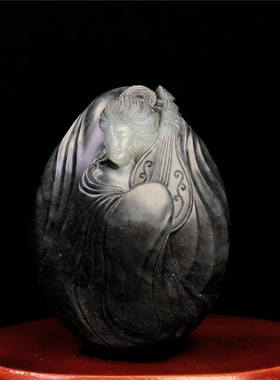 黑白分明苏工雕刻新疆和田玉籽料