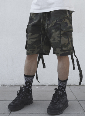THE V BRAND原创美式街头潮流止血带设计宽松迷彩短裤男五分裤