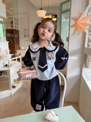 opolala 26秋季新款套装女童兔子警官卫衣两件套79006