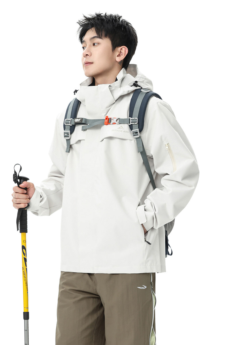 2025秋季户外冲锋夹克男休闲运动防风防水登山服外套Q5573-P68,男装夹克,星座610（原A335）