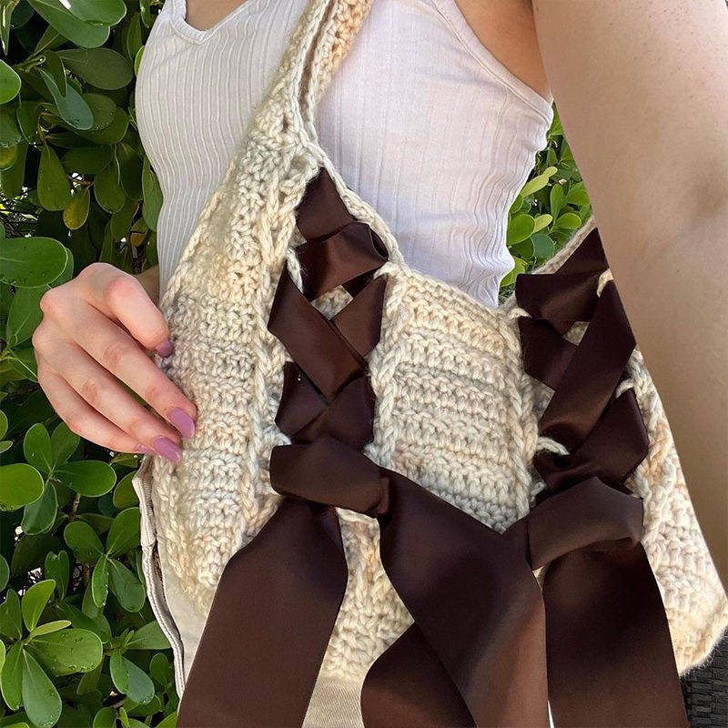 여자 친구를위한 수제 DIY 발레 스타일 보우 가방 소재 가방 INS 양모 뜨개질 수제 크로 셰 뜨개질 선물 숄더 백