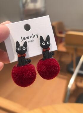 沐琪手作小众复古红色毛球耳环时尚高级感黑色小猫毛绒耳夹耳饰