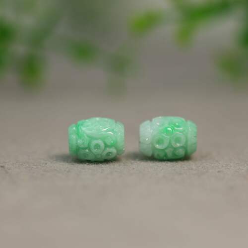 天然A货翡翠雕花路路通桶珠